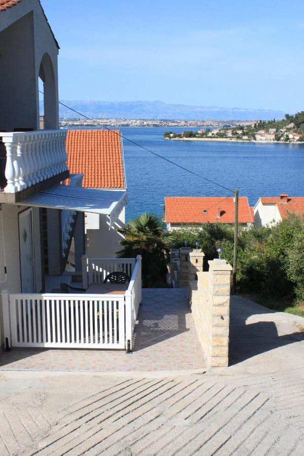 Apartments By The Sea Kali, Ugljan - 8202 Eksteriør billede